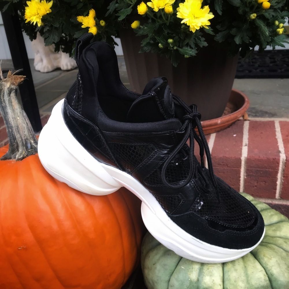 Micheal Kors Olympia Sneakers